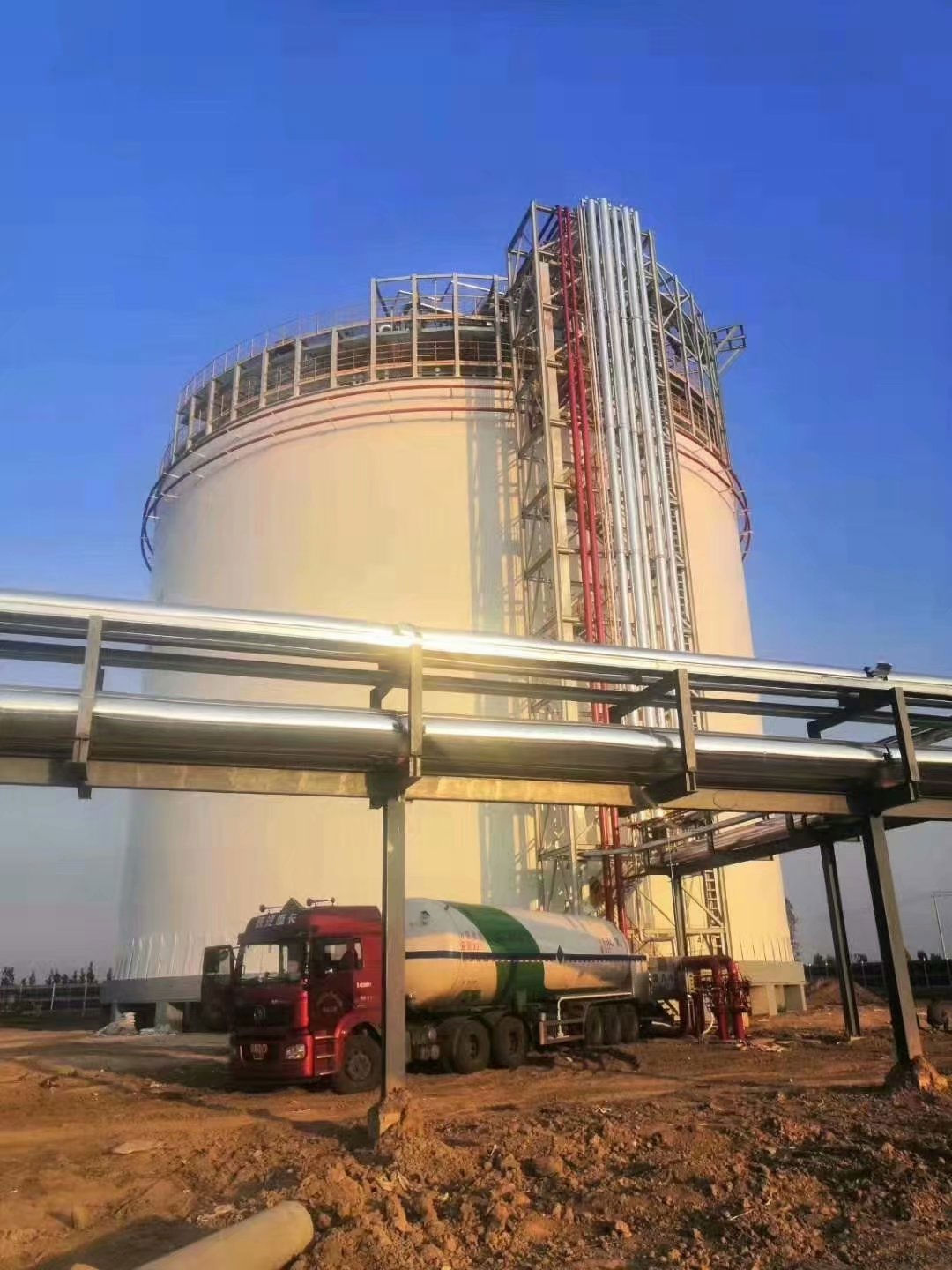 河北20000m3LNG全容罐 (4).png